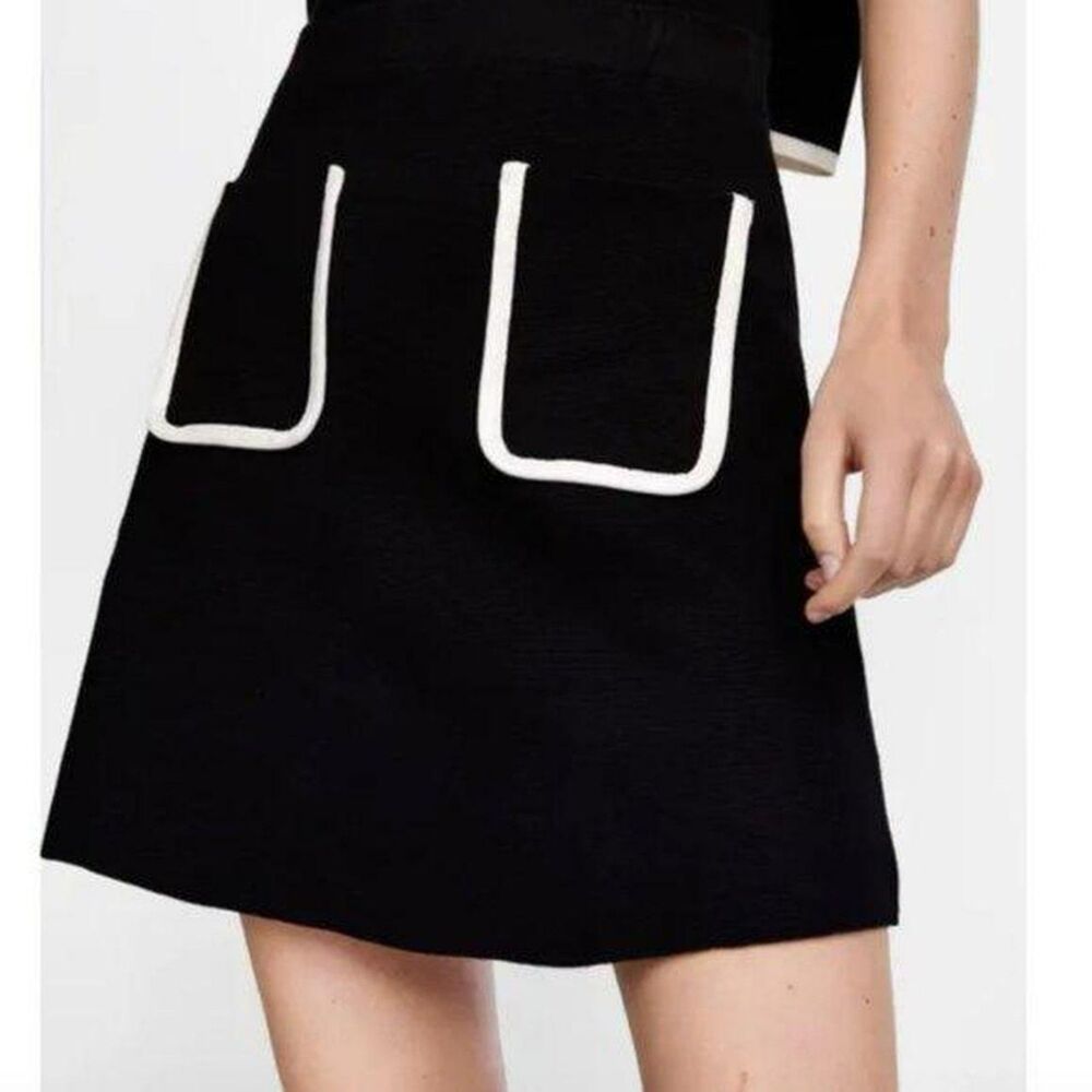 Zara Mini Skirt Women's Size XS Black White Trim Knit Front Patch Pockets NWOT